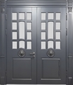 Двустворчатая парадная термодверь с остеклением, декором «лев» и панелями МДФ графит